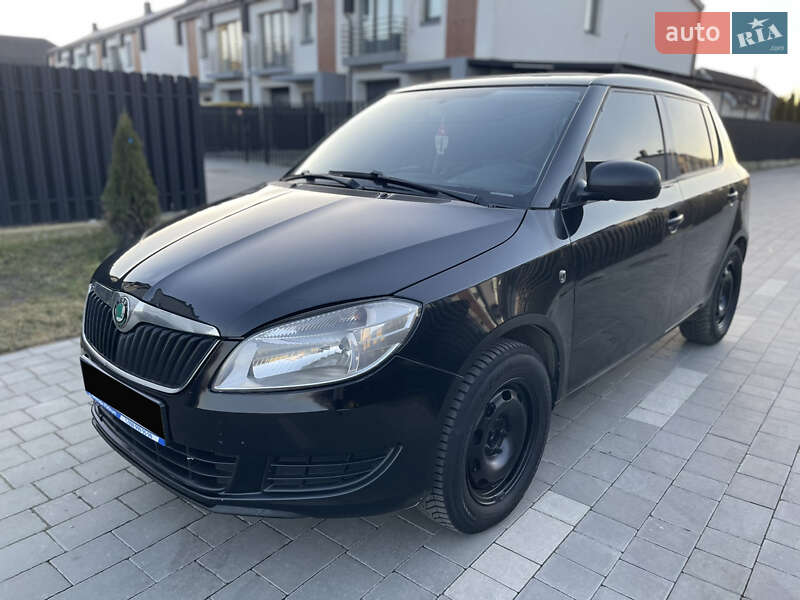 Skoda Fabia 2011 Skoda Fabia 2011