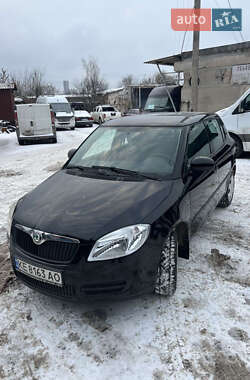 Хэтчбек Skoda Fabia 2009 в Кривом Роге