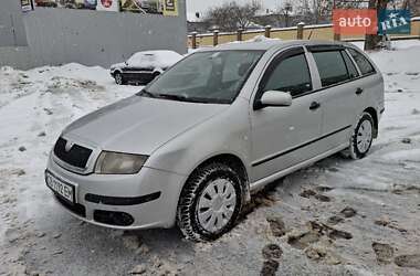 Универсал Skoda Fabia 2006 в Чернигове