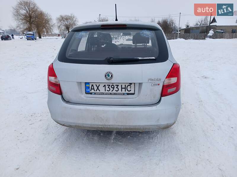 Универсал Skoda Fabia 2012 в Староконстантинове