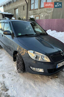 Універсал Skoda Fabia 2011 в Тячеві