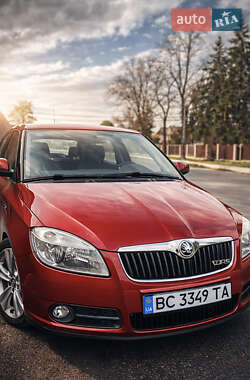 Хэтчбек Skoda Fabia 2008 в Яворове