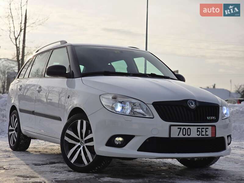 Skoda Fabia 2011 Skoda Fabia 2011
