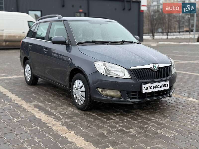 Skoda Fabia 2012 Skoda Fabia 2012