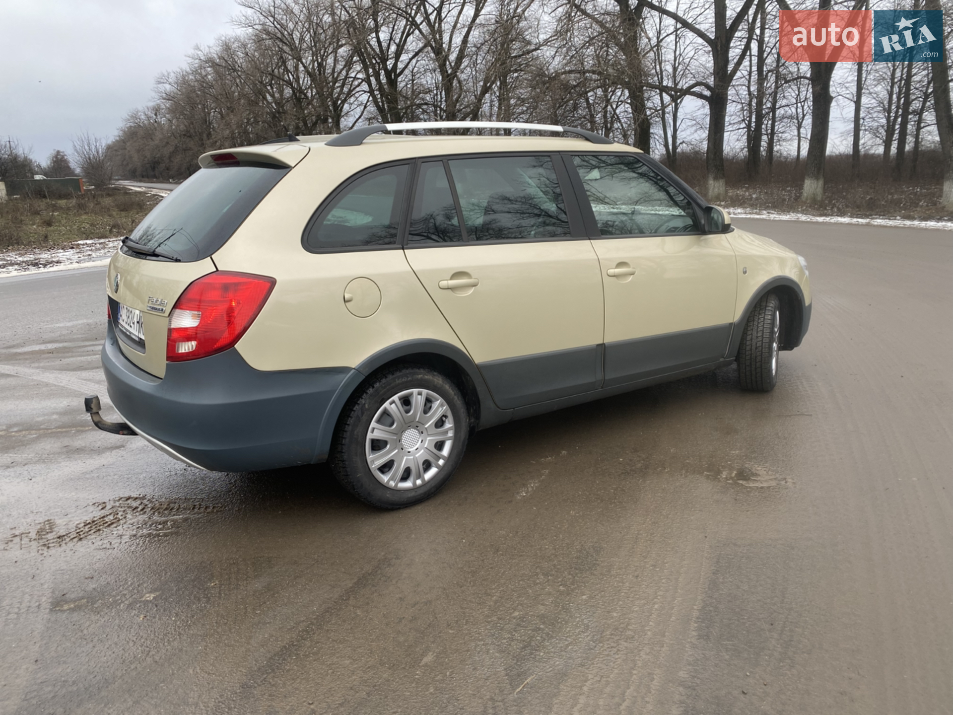2010 Skoda Fabia - мініатюра 12