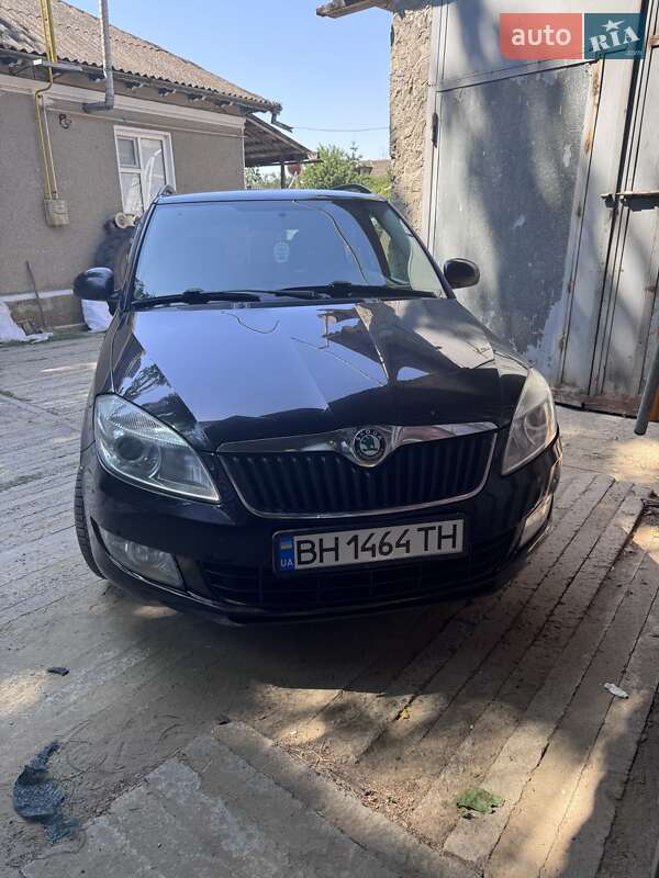 Skoda Fabia 2011 Skoda Fabia 2011