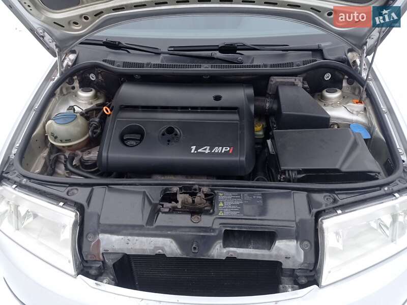 Универсал Skoda Fabia 2001 в Новом Роздоле