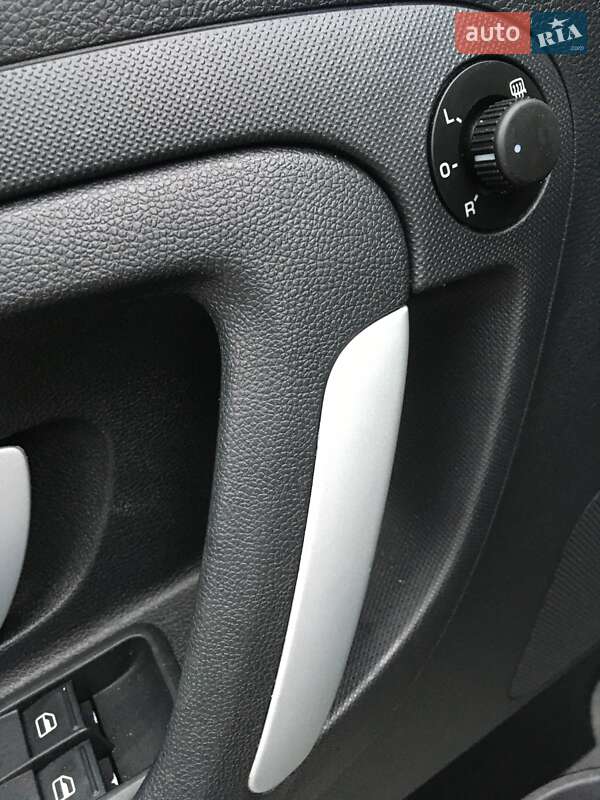 Хэтчбек Skoda Fabia 2009 в Харькове