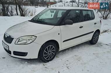 Хэтчбек Skoda Fabia 2008 в Сокале