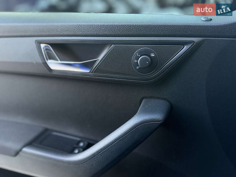 Универсал Skoda Fabia 2021 в Киеве