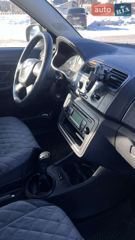 Универсал Skoda Fabia 2011 в Вараше