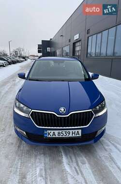 Универсал Skoda Fabia 2021 в Киеве