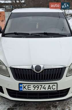 Универсал Skoda Fabia 2010 в Днепре