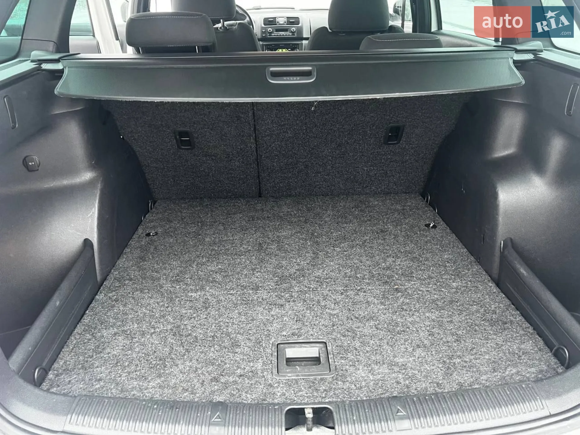 2011 Skoda Fabia - мініатюра 69