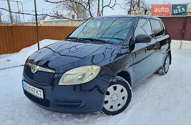 Хэтчбек Skoda Fabia 2008 в Тульчине