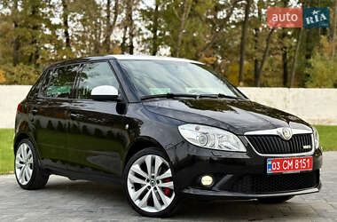 Хэтчбек Skoda Fabia 2011 в Луцке