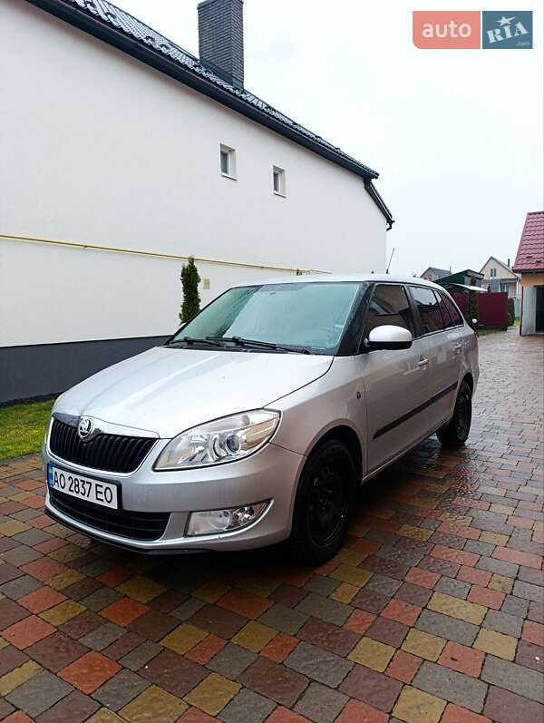 Skoda Fabia 2010 Skoda Fabia 2010