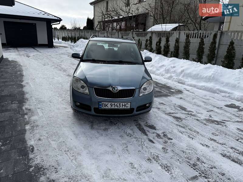 Универсал Skoda Fabia 2008 в Ровно фото 3 Универсал Skoda Fabia 2008 в Ровно