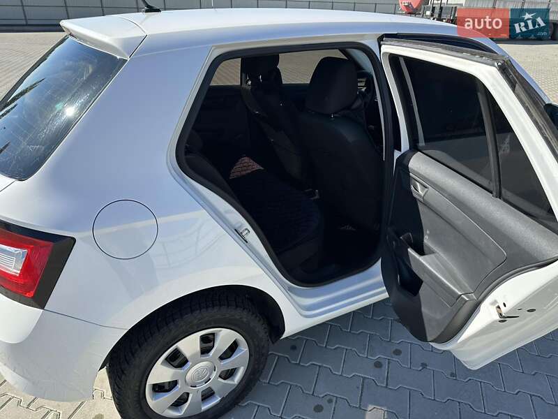 Хэтчбек Skoda Fabia 2018 в Виннице фото 5 Хэтчбек Skoda Fabia 2018 в Виннице
