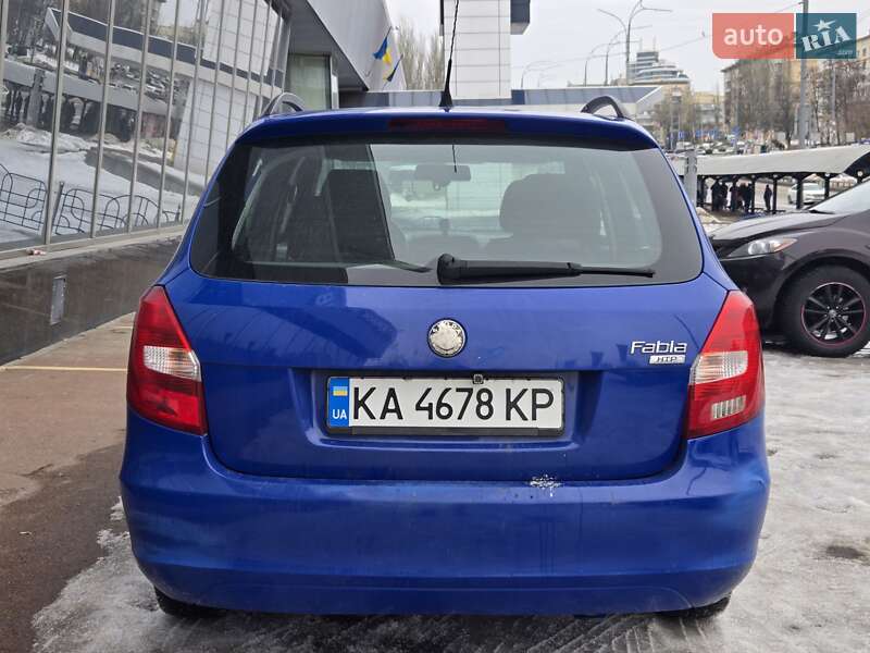 Универсал Skoda Fabia 2009 в Киеве