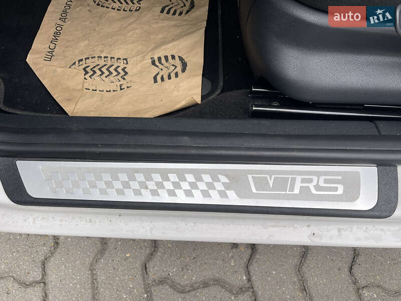 Хэтчбек Skoda Fabia 2012 в Луцке