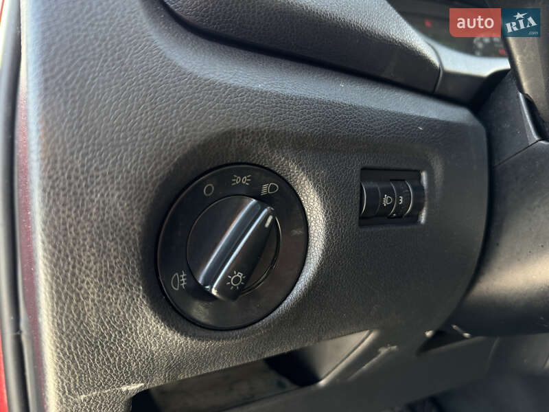 Хэтчбек Skoda Fabia 2008 в Киеве фото 12 Хэтчбек Skoda Fabia 2008 в Киеве