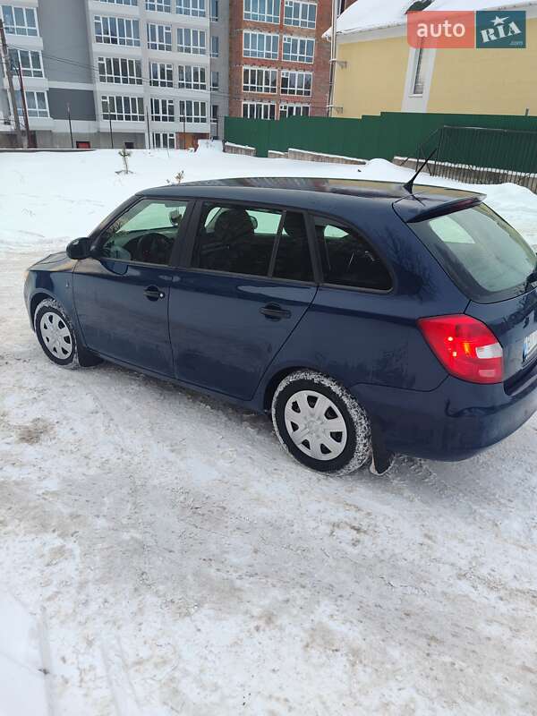Універсал Skoda Fabia 2012 в Хмельницькому