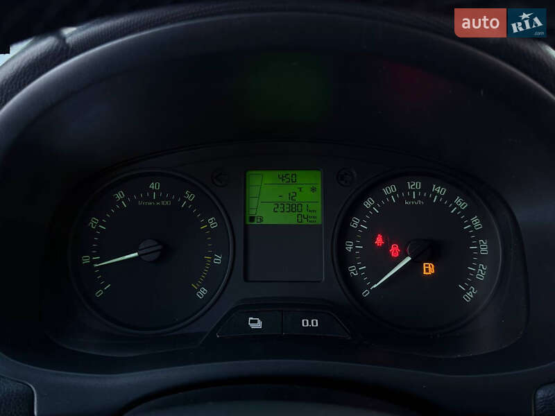 Хэтчбек Skoda Fabia 2012 в Киеве