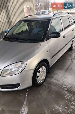 Універсал Skoda Fabia 2008 в Калуші