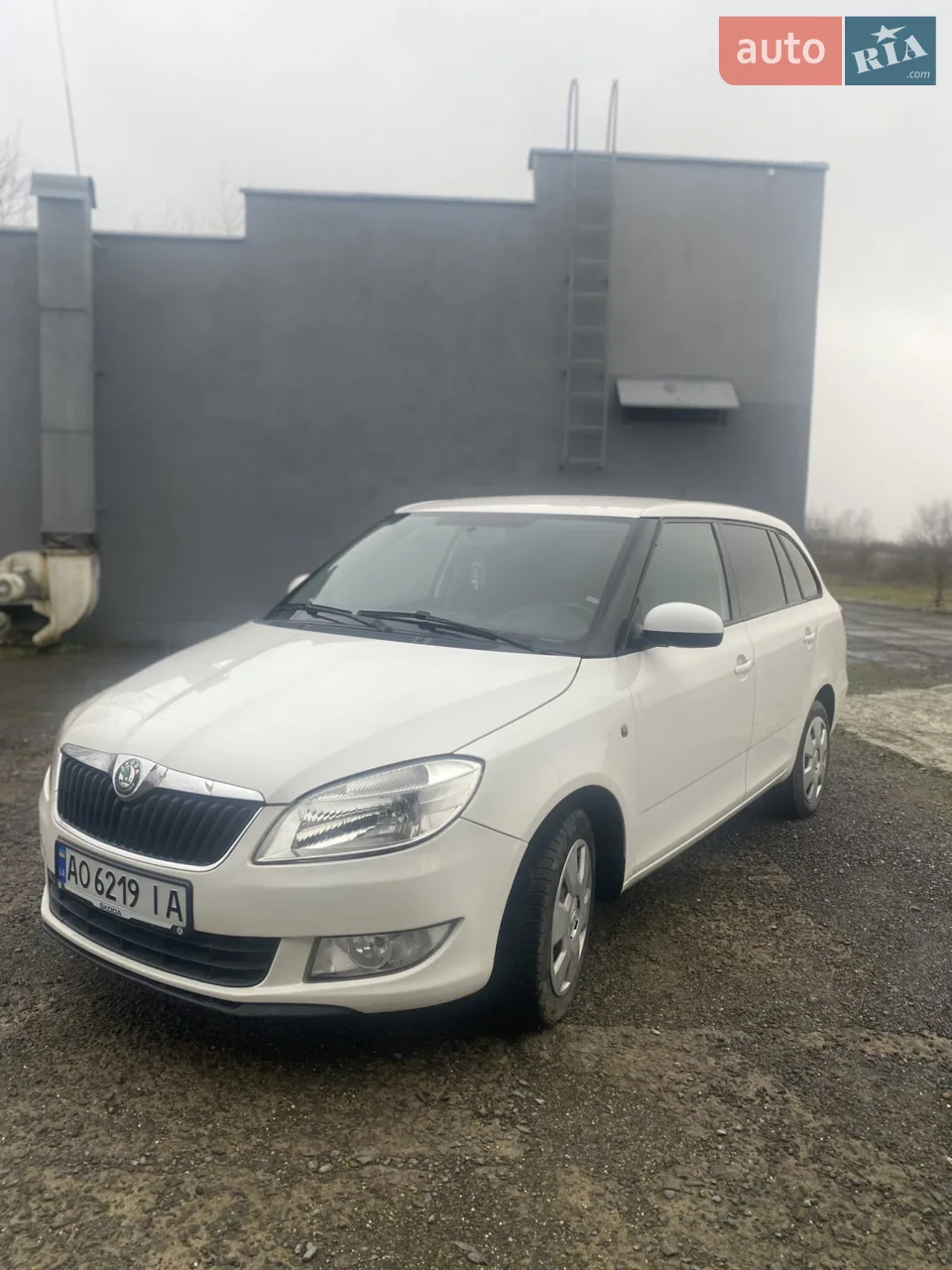 2011 Skoda Fabia - мініатюра 16