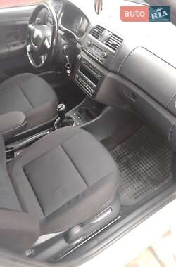 Хэтчбек Skoda Fabia 2010 в Ужгороде