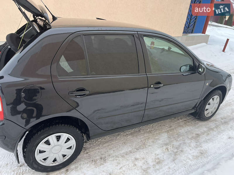 Хетчбек Skoda Fabia 2006 в Волочиську
