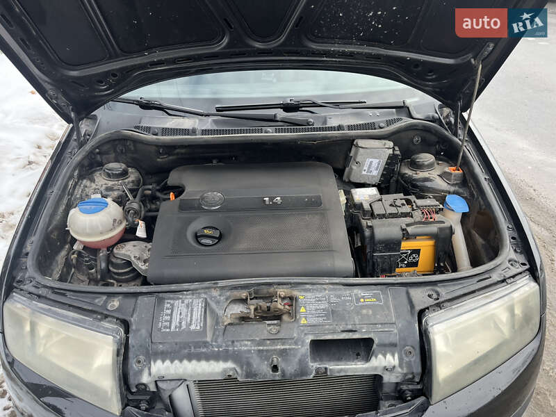 Хетчбек Skoda Fabia 2006 в Волочиську