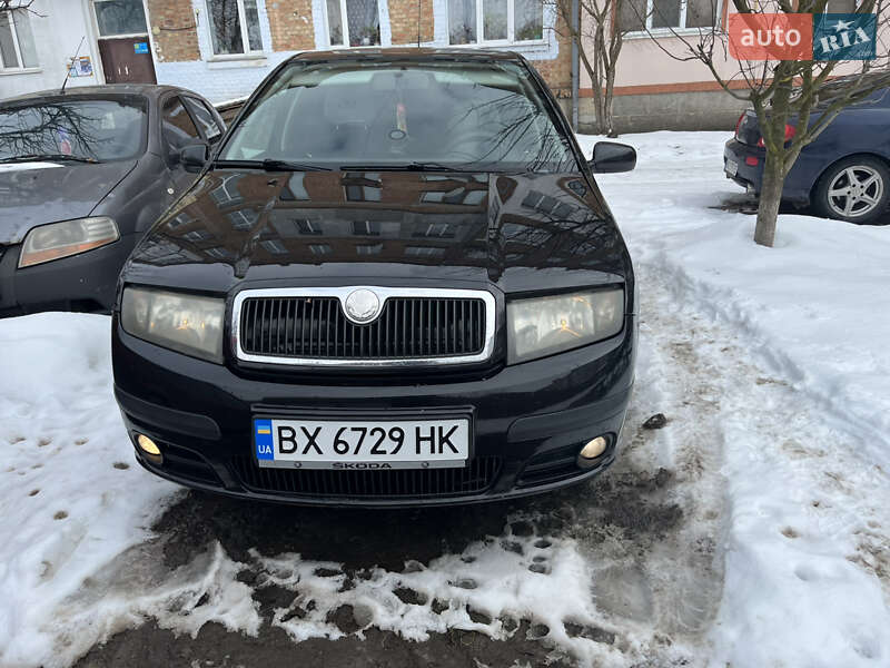 Хетчбек Skoda Fabia 2006 в Волочиську