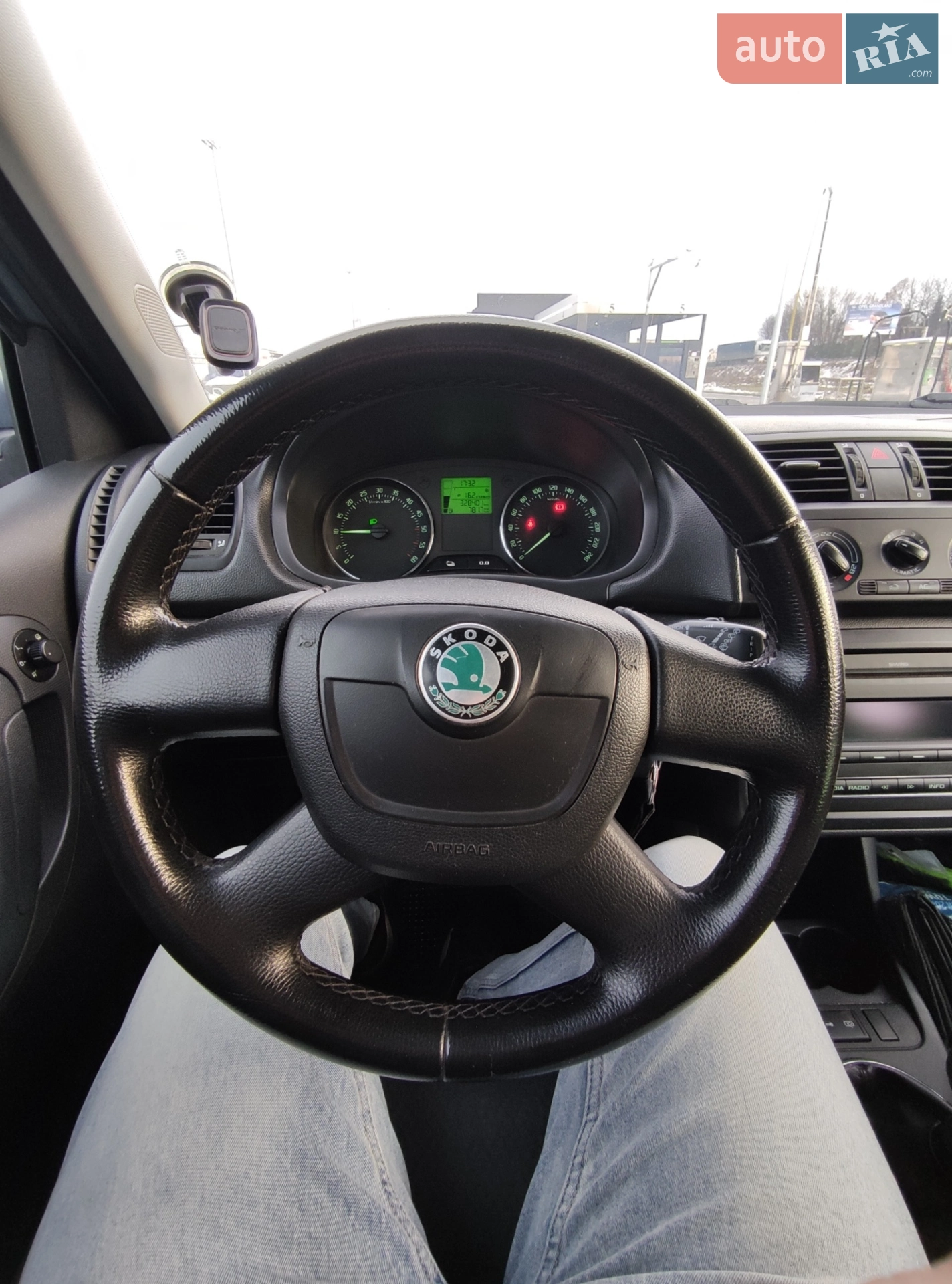 2010 Skoda Fabia - мініатюра 18