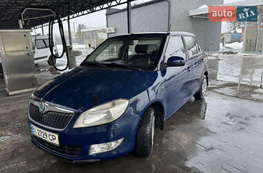 Хэтчбек Skoda Fabia 2012 в Лубнах