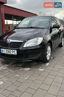Хетчбек Skoda Fabia 2012 в Виноградові