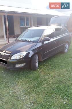 Универсал Skoda Fabia 2011 в Долине