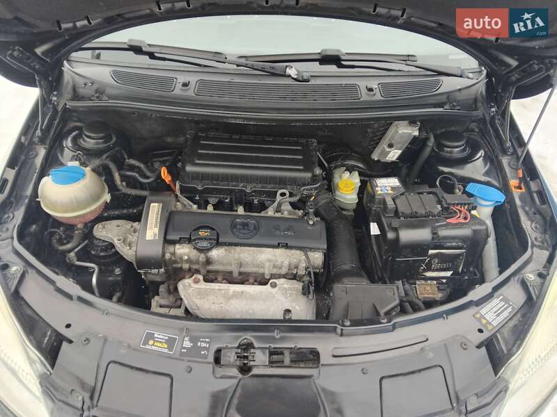 Універсал Skoda Fabia 2009 в Сумах