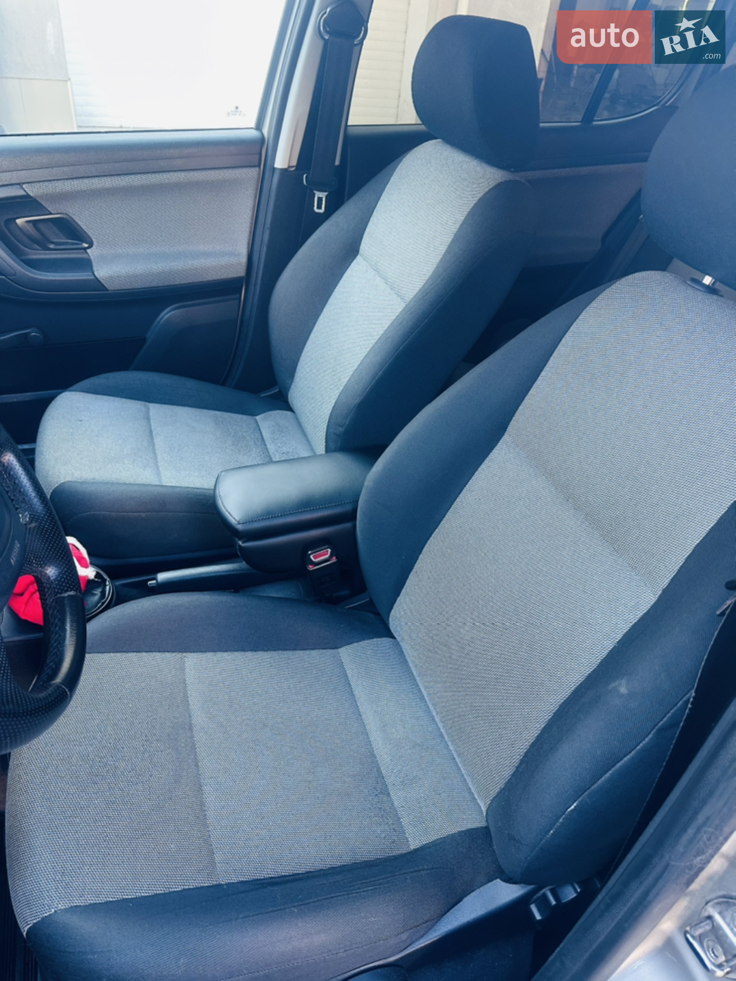 2011 Skoda Fabia - мініатюра 14