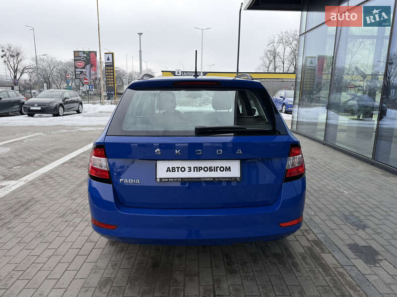 Универсал Skoda Fabia 2021 в Киеве