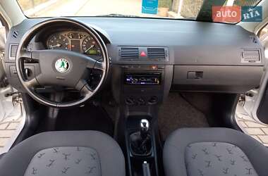 Універсал Skoda Fabia 2004 в Мукачевому