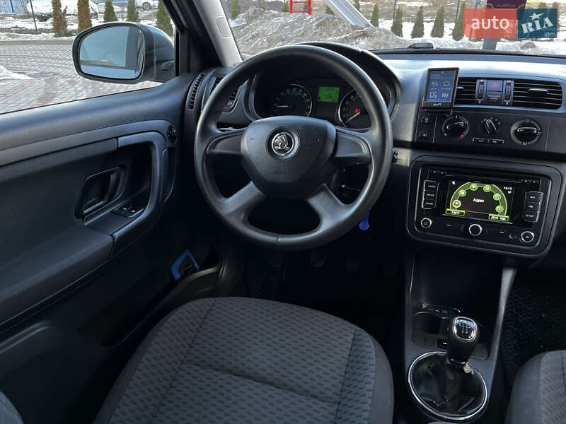 Хэтчбек Skoda Fabia 2013 в Львове