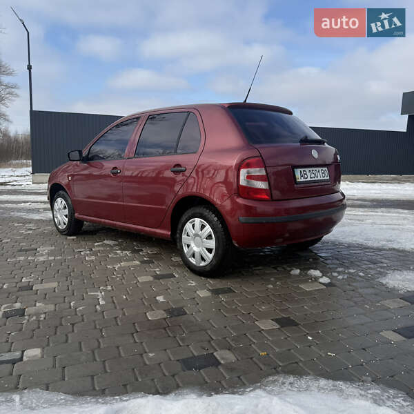 Хэтчбек Skoda Fabia 2006 в Виннице