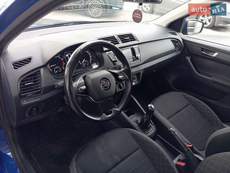 Универсал Skoda Fabia 2021 в Киеве