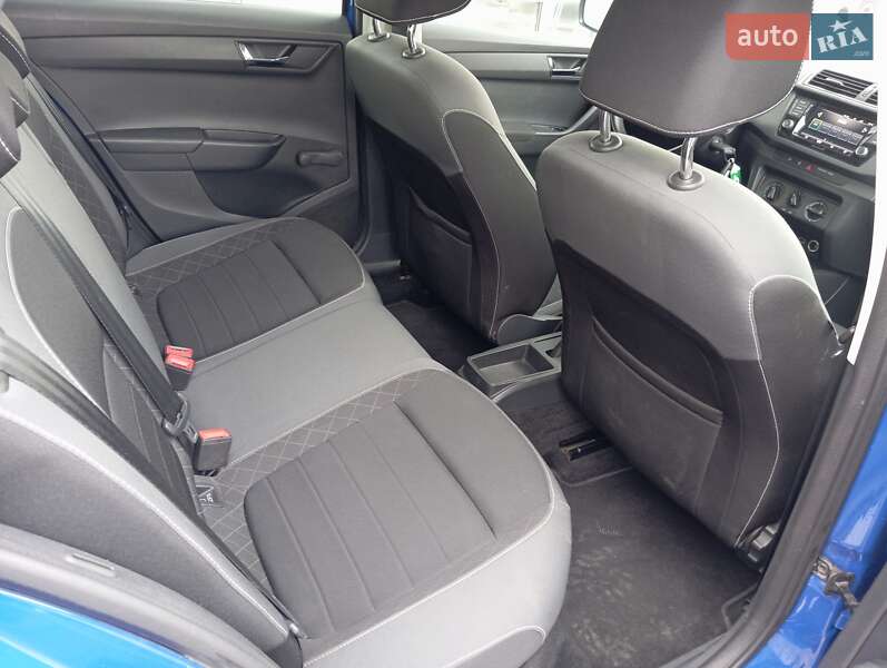 Универсал Skoda Fabia 2021 в Киеве