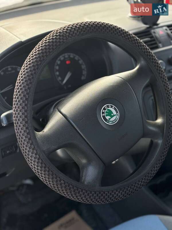 Хэтчбек Skoda Fabia 2007 в Стрые