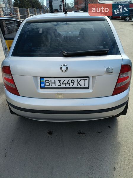 Хэтчбек Skoda Fabia 2002 в Черноморске