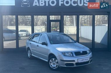 Хэтчбек Skoda Fabia 2006 в Киеве