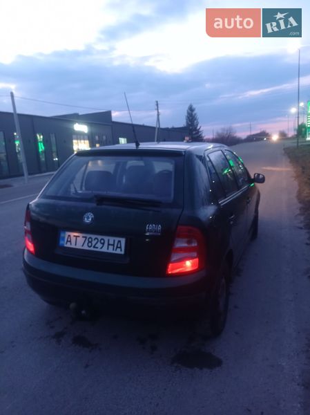 Хэтчбек Skoda Fabia 2003 в Ивано-Франковске